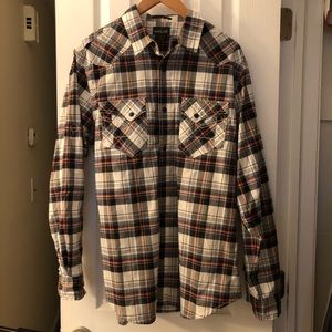 Men’s Helix Athletic fit button down shirt size L